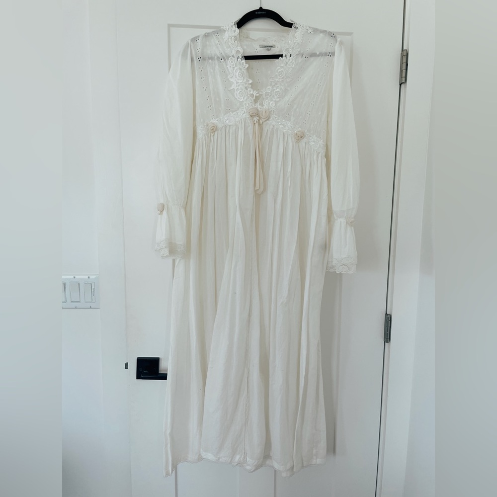 J. Peterman White Nightgown